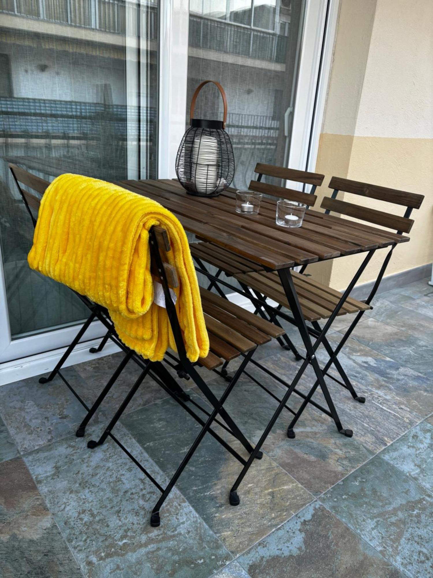 Piso Rita Apartman Roses Kültér fotó